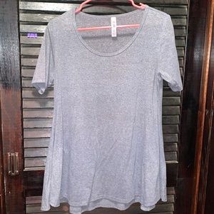 Lularoe classic tee